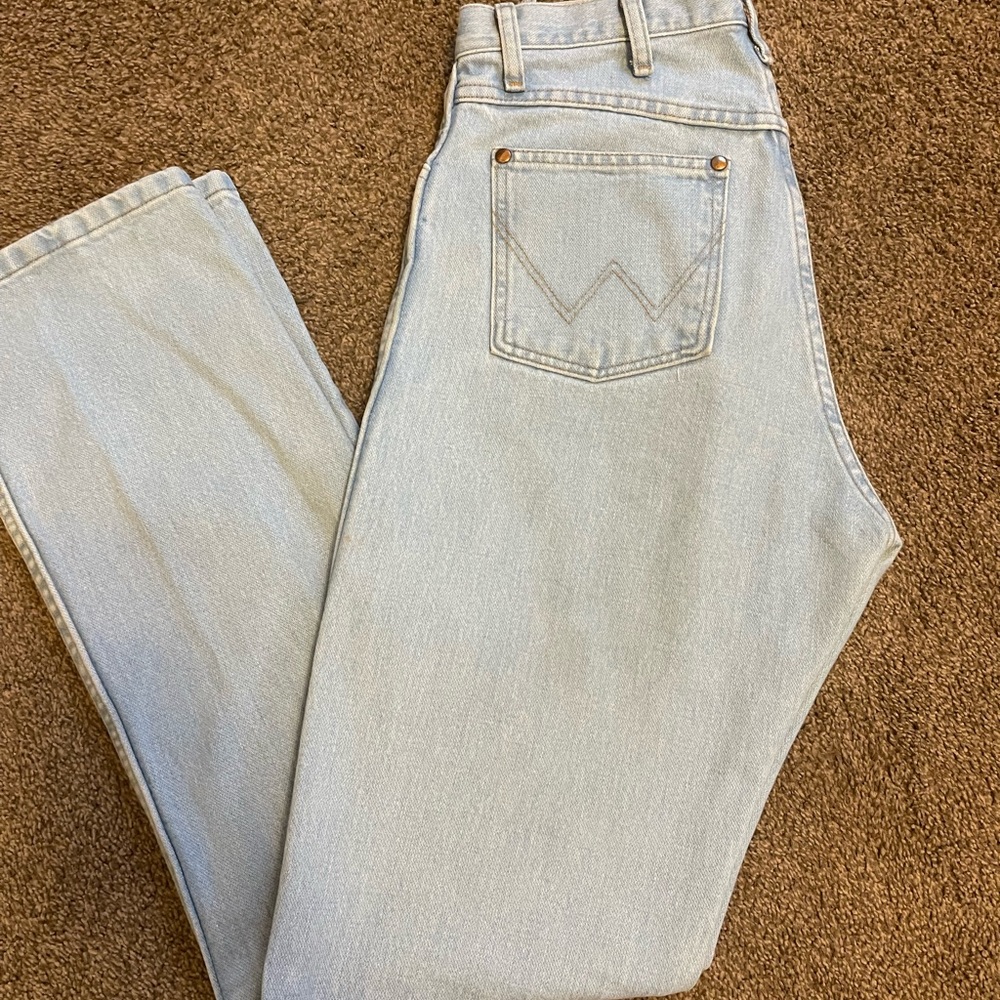 Light wash cowboy cut wranglers